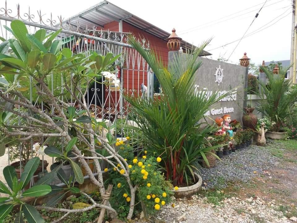 Yotin Guest House Trat Exteriör bild