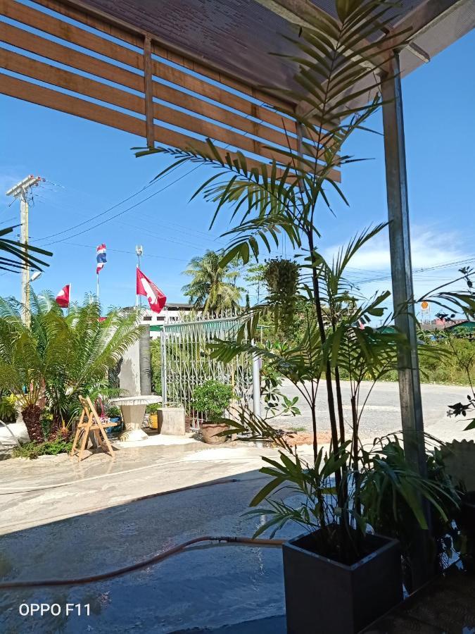 Yotin Guest House Trat Exteriör bild
